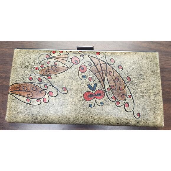 Unknown Handbags - Ladies Clutch‎ Wallet  9"x4"x.75"